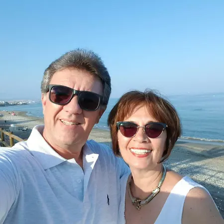 Sinfonia Del Mar Also Long Term Apartment Estepona