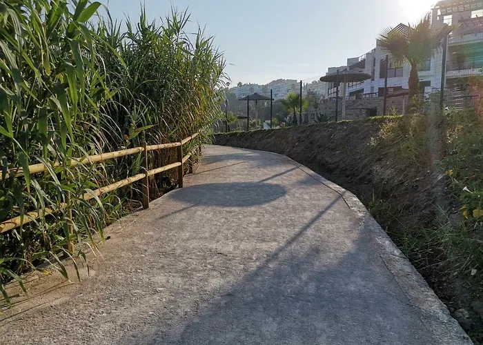 Sinfonia Del Mar Also Long Term Estepona
